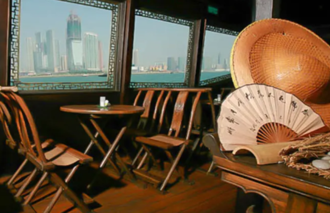 A Night in Victoria Harbor: Aqua Luna Cruise - Foto 3